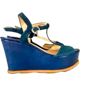DEE KELLER SUEDE AND LEATHER ANKLE STRAP PLATFORM SIZE 10